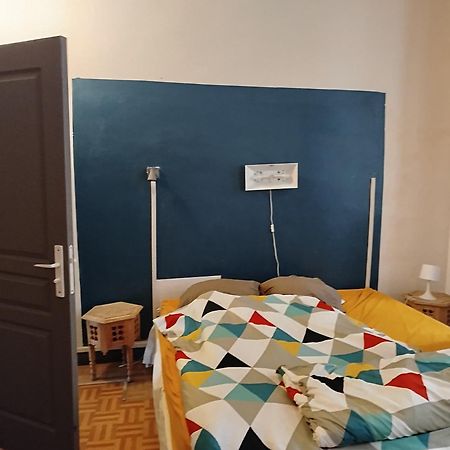 Apartament Massilia Marsylia Zewnętrze zdjęcie